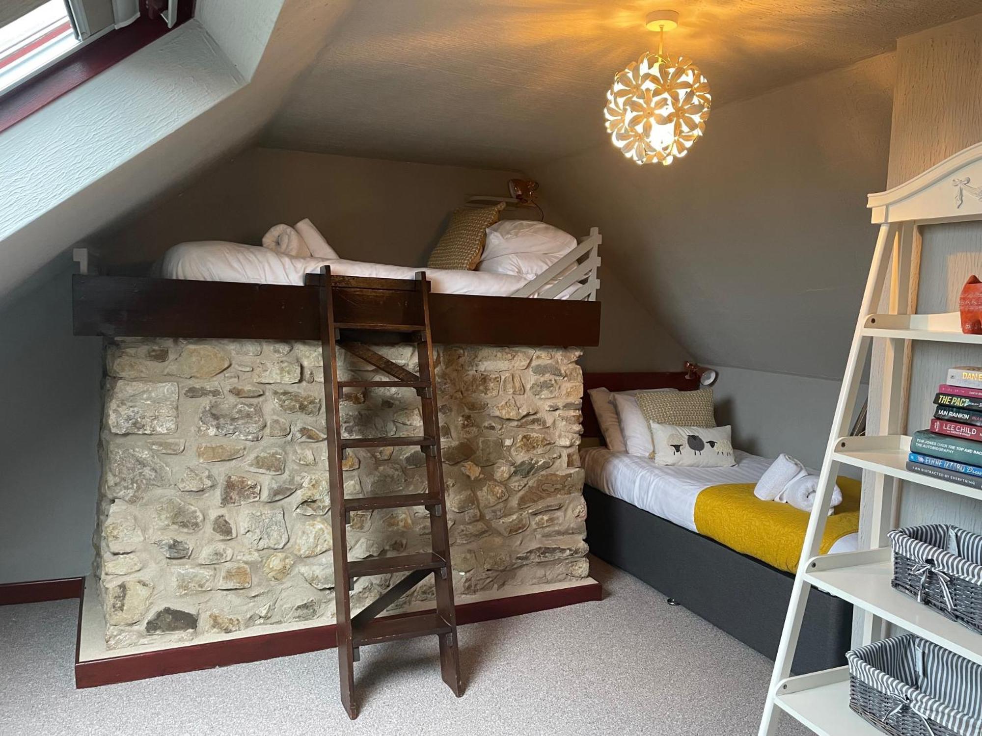 Holiday home Stable Narberth